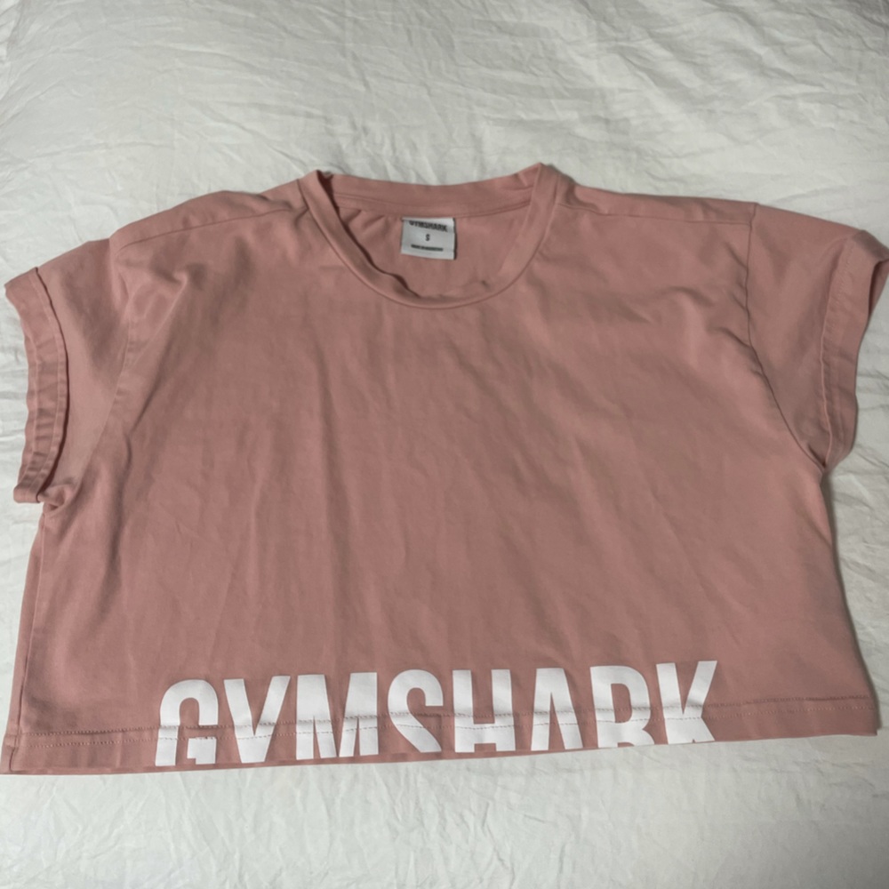 Gymshark Crop Top Workout Top, Pink With Logo